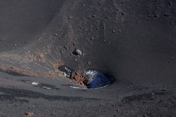 escursioni-crateri-etna525C2520-A18A-765B-C652-75F1951127BE.jpg
